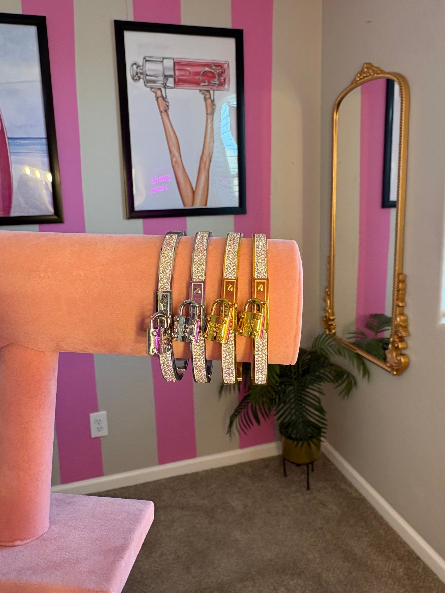 Locket bracelet